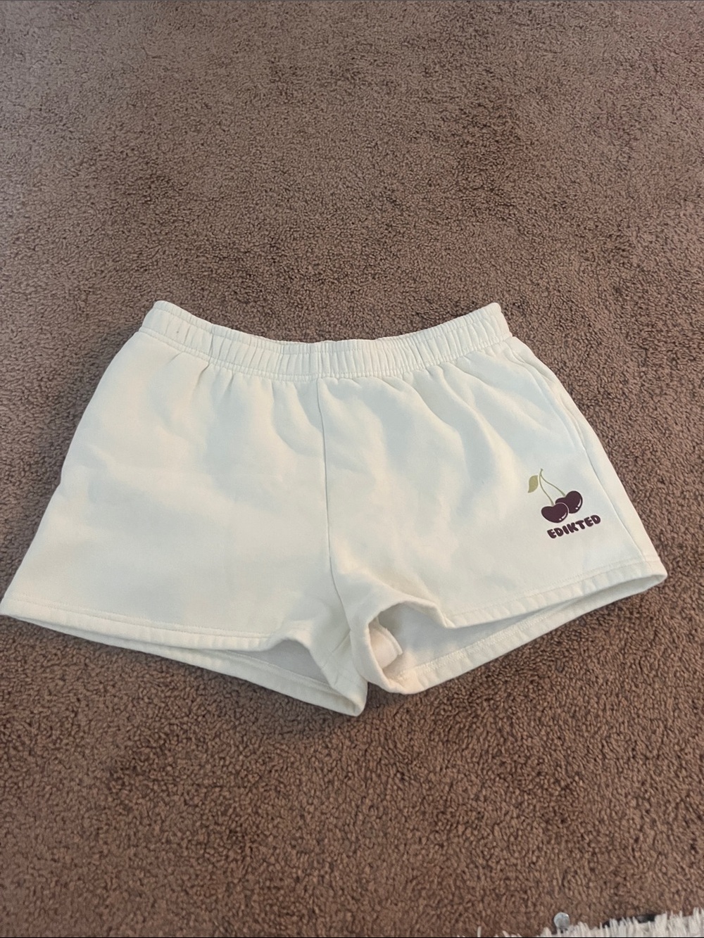 Edikted Cherry Babe Sweat Shorts